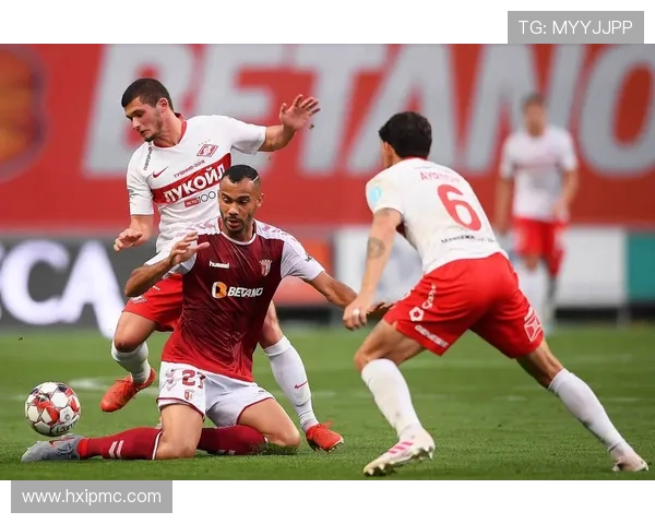 伊斯科回归贝蒂斯训练 备战欧战对布拉加 伊斯科回归贝蒂斯训练 备战欧战对布拉加